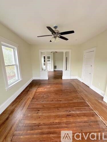 10 Lawnfair Street 3 Beds Apartment for Rent