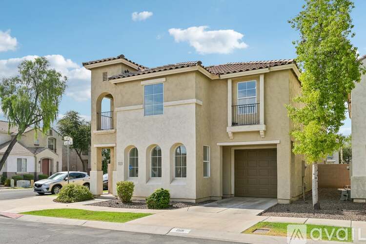 1516 E Bloch Rd 4 Beds Single Family Home for Rent - Photo gallery 1