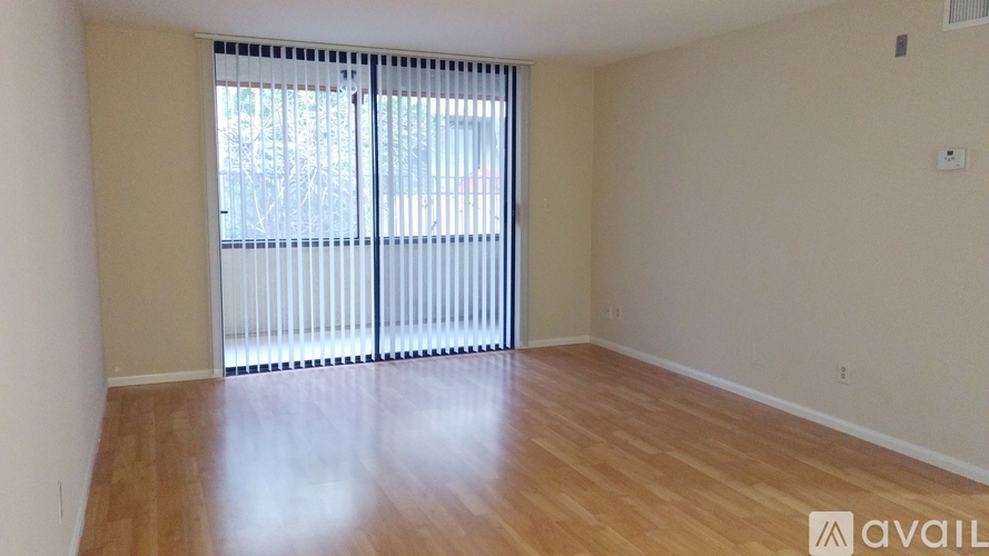 10815 Hesby Street 1 Apartment for Rent - Photo gallery 3