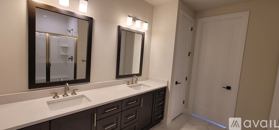 544 Anfield Rd 4 Beds Single Family Home for Rent - Photo gallery 3