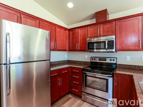 7413 19Th Pl SE 3 Beds Apartment for Rent