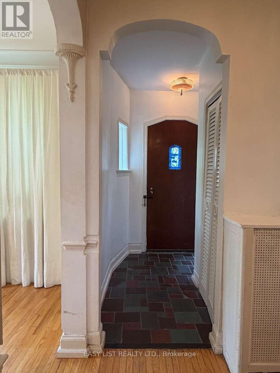 3 bedroom apartment - 205 RIDLEY BOULEVARD, Toronto (Bedford Park-Nortown) 3