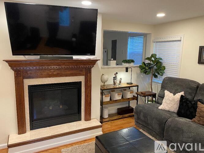 9412 52nd Ave 1 Apartment for Rent - Photo gallery 3