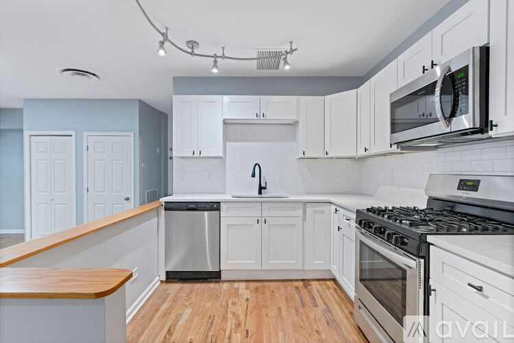2900 N Damen Ave 2 Beds Apartment for Rent - Photo gallery 2