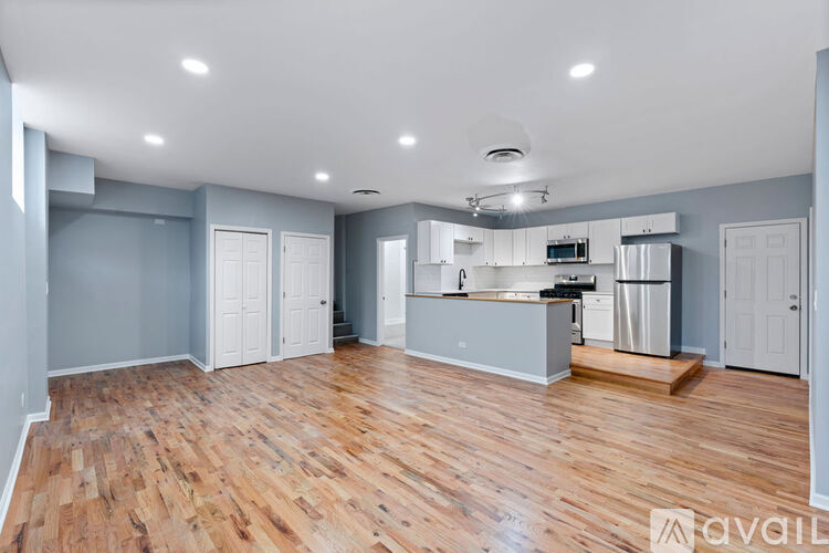 2900 N Damen Ave 2 Beds Apartment for Rent - Photo gallery 5