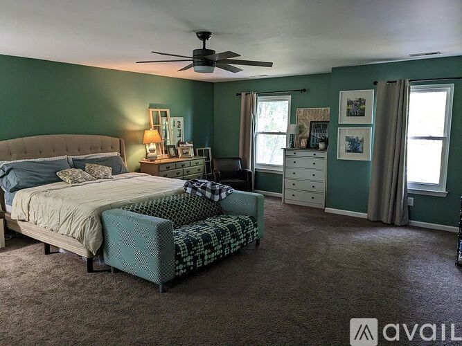 2905 Buckner Lane 4 Beds Single Family Home for Rent - Photo gallery 3