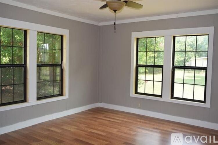106 Miami St 4 Beds Single Family Home for Rent - Photo gallery 4