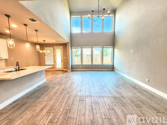 2426 Santiago Way 4 Beds Single Family Home for Rent - Photo gallery 4
