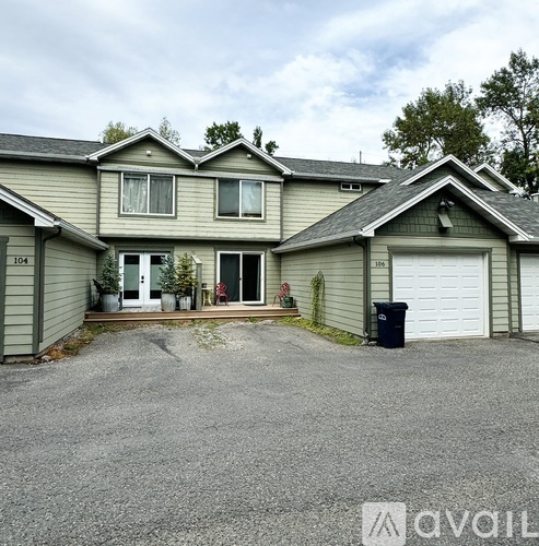 106 East College Street 2 Beds Condo for Rent - Photo gallery 3