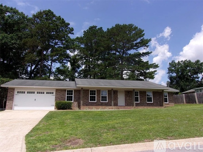 1102 Brooks Cir 3 Beds Single Family Home for Rent - Photo gallery 1