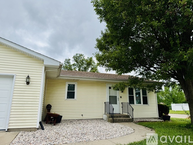 120 Como Ln 2 Beds Single Family Home for Rent - Photo gallery 1