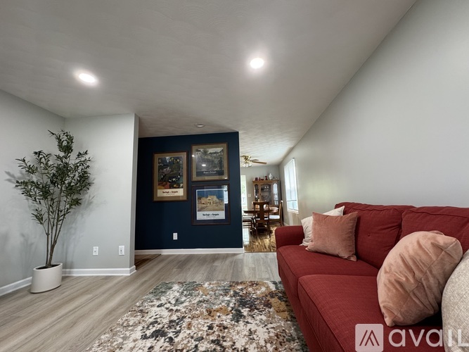 120 Como Ln 2 Beds Single Family Home for Rent - Photo gallery 2