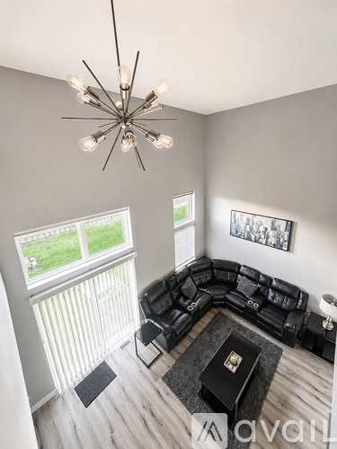 692 East Whispering Oaks Drive 2 Beds Townhouse for Rent - Photo gallery 3