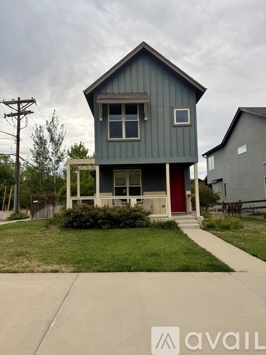 4790 8Th Street 3 Beds Apartment for Rent