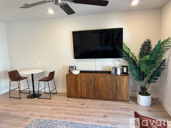 7 Redbird Loop 3 Beds Condo for Rent - Photo gallery 4