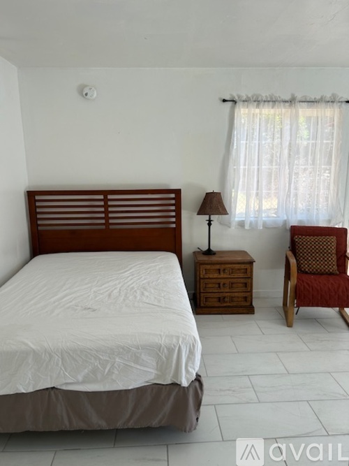 15388 Hart St Studio Apartment for Rent - Photo gallery 2