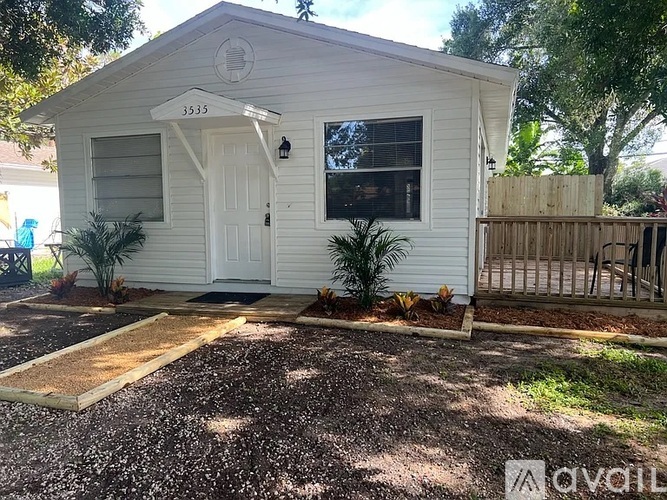 3535 3rd Pl SW 2 Beds Single Family Home for Rent - Photo gallery 5