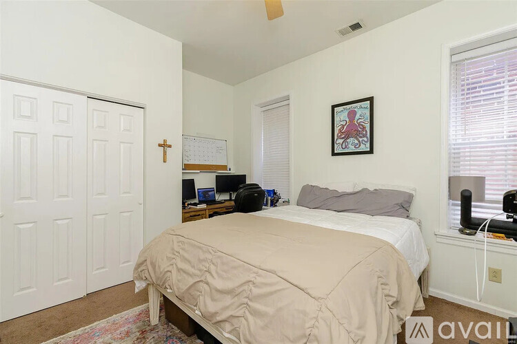4063 Shenandoah Ave 2 Beds Apartment for Rent - Photo gallery 1