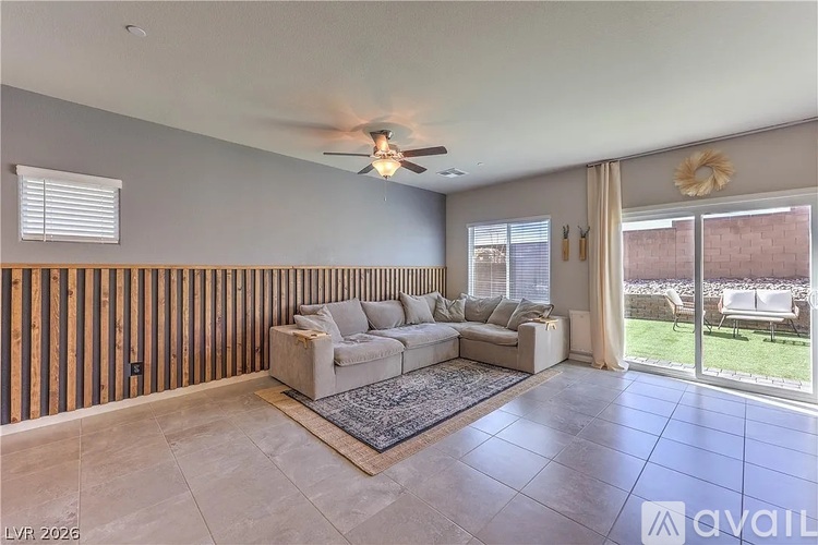10261 Crimson Meadow Avenue 4 Beds Single Family Home for Rent - Photo gallery 4