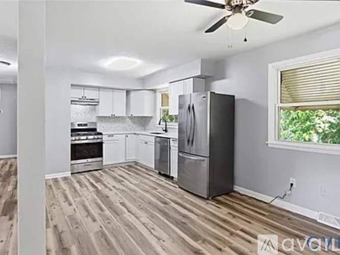 1810 Owens Ct 5 Beds Single Family Home for Rent - Photo gallery 3