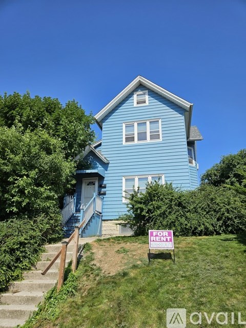 1668 North Van Buren Street 3 Beds Apartment for Rent