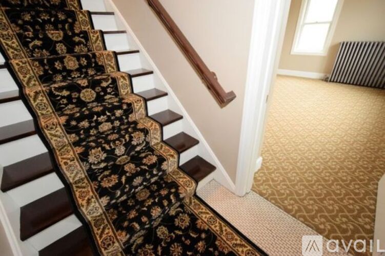 1668 North Van Buren Street 3 Beds Apartment for Rent - Photo gallery 2