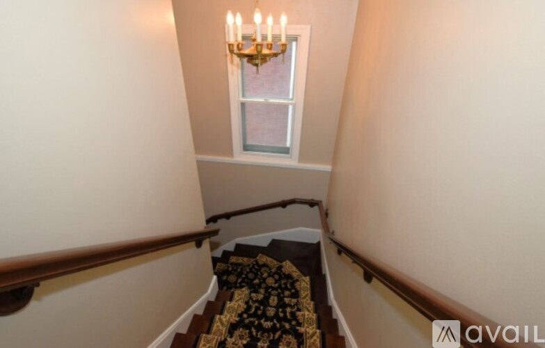 1668 North Van Buren Street 3 Beds Apartment for Rent - Photo gallery 3