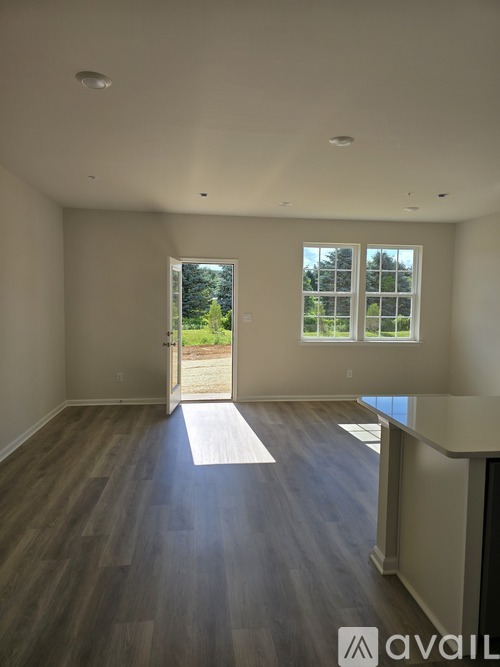 1164 Martin Road 3 Beds Townhouse for Rent - Photo gallery 3