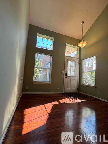 8 Saint Regis Court 3 Beds Townhouse for Rent - Photo gallery 2