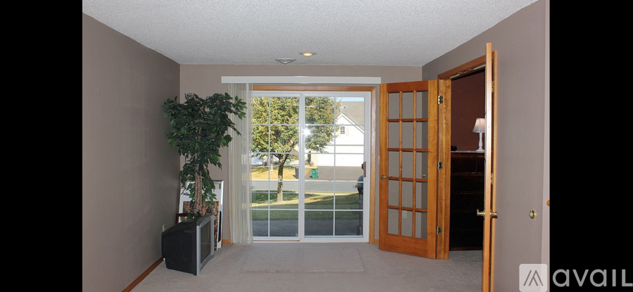 18216 Warbler Lane 3 Beds Townhouse for Rent - Photo gallery 1