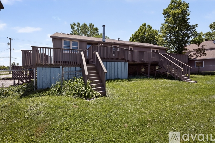6611 Textile Road 5 Beds Single Family Home for Rent - Photo gallery 5