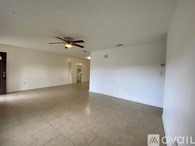 435 Earl Avenue 4 Beds Single Family Home for Rent - Photo gallery 3