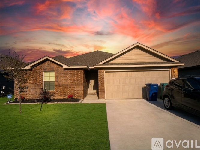 1262 Lindsey Drive 3 Beds Single Family Home for Rent - Photo gallery 1