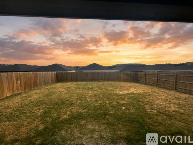 1262 Lindsey Drive 3 Beds Single Family Home for Rent - Photo gallery 2