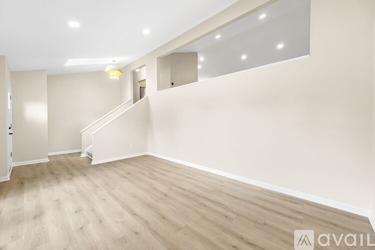 1216 Waldo Way 3 Beds Single Family Home for Rent - Photo gallery 4