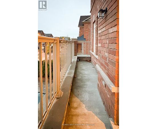 160 BOB YUILL DRIVE 4 Beds House for Rent - Photo gallery 5