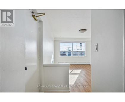 6 - 2 WESLEY STREET 2 Beds Home, Multifamily for Rent - Photo gallery 2