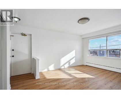6 - 2 WESLEY STREET 2 Beds Home, Multifamily for Rent - Photo gallery 4