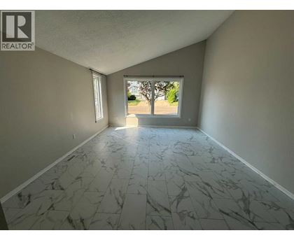 2725 57B Avenue 4 Beds House for Rent - Photo gallery 5