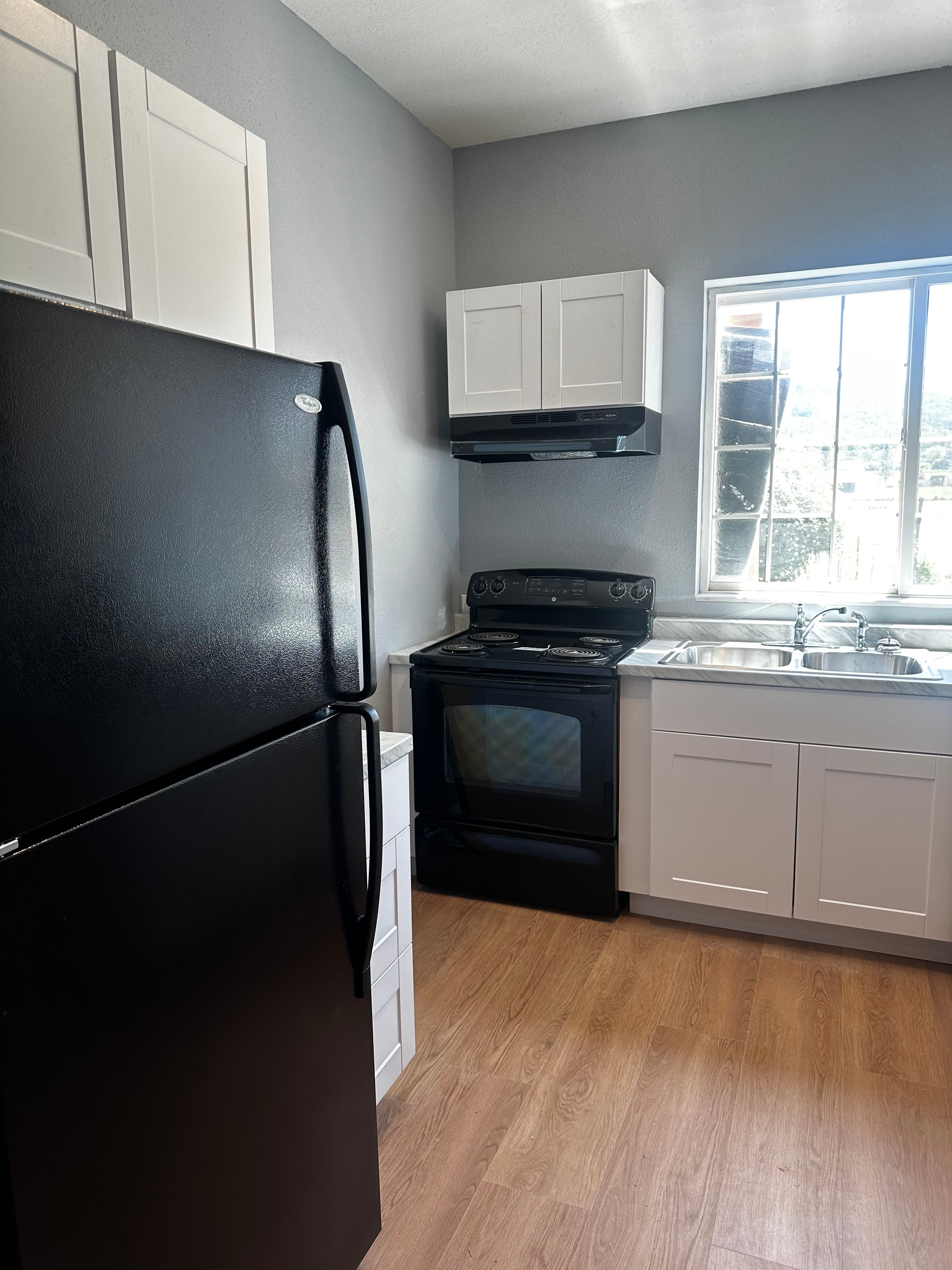 955 Shafer Ln 1 Apartment for Rent - Photo gallery 2