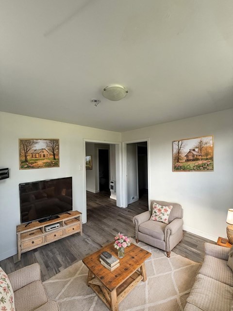 6424 132 AVE NW Studio-1 Apartment for Rent