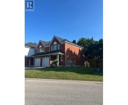 149 - 10 BASSETT BOULEVARD 3 Beds Condo, Home, Townhouse for Rent - Photo gallery 1