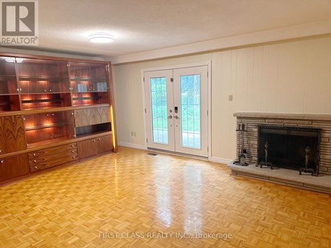 LOWER UNIT - 1353 MYRON DRIVE 3 Beds Apartment for Rent