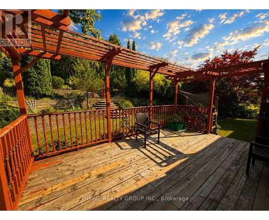 UPPER - 59 CLEVELAND PLACE 3 Beds House for Rent - Photo gallery 4