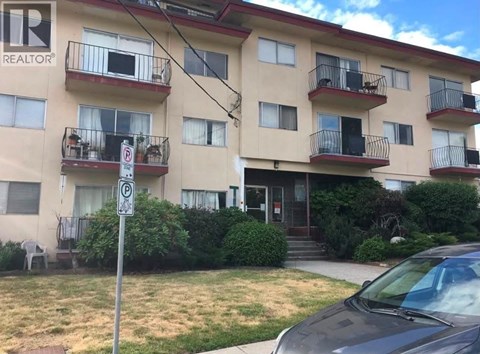 212 611 BLACKFORD STREET 1 Apartment for Rent