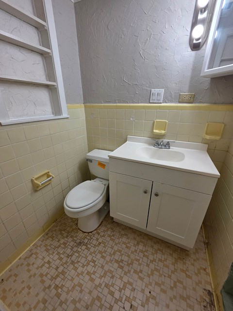 5733 Orange St 3 Beds Apartment for Rent