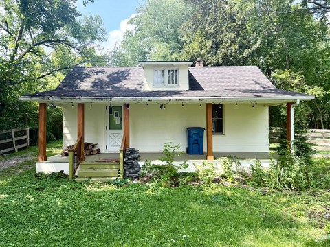 406 Evergreen Road 3 Beds Apartment for Rent