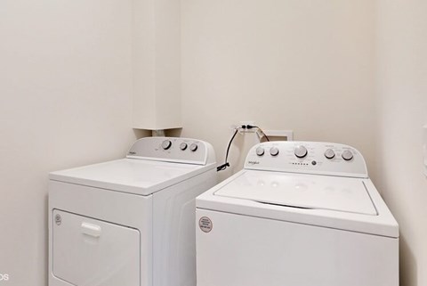 62 Olympus 3 Beds Apartment for Rent