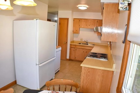 1410 19 1/2 Street South 4 Beds Apartment for Rent