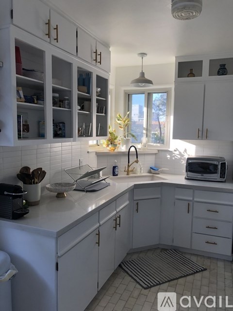 6632 W 87Th St 3 Beds Apartment for Rent